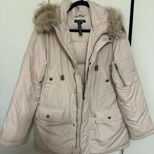Ladies Ralph Lauren coat sz Large with fur trimmed hood in excellent condition